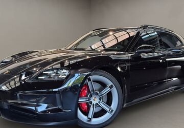 Porsche Taycan 13.654 km 104.400 &euro; Aachen 52068