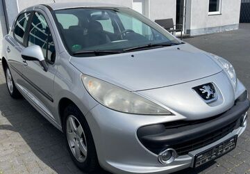 Peugeot 207 236.000 km 1.590 &euro; Düren 52351