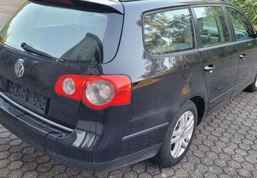 VW Passat 136.337 km 3.750 &euro; Aachen 52070