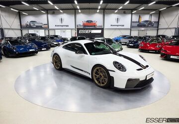 Porsche 992 3.700 km 231.900 &euro; Alsdorf / Aachen 52477