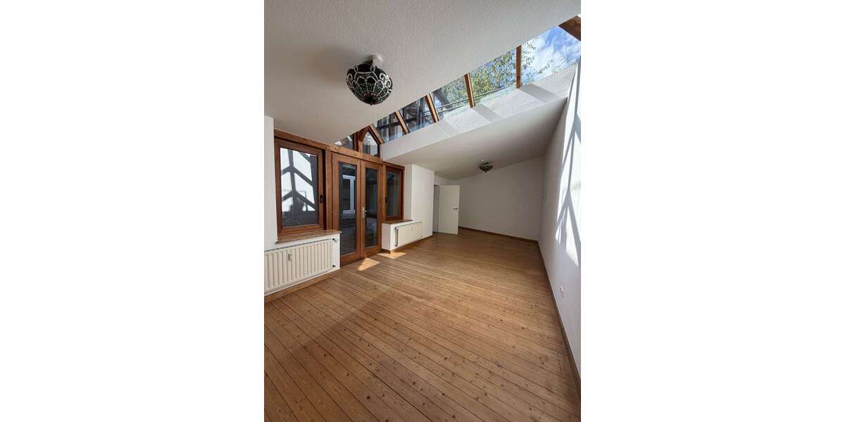 Etagenwohnung Aachen Burtscheid - 3 Zimmer, 107 m&sup2;, 945&euro; | Angebot:26474616