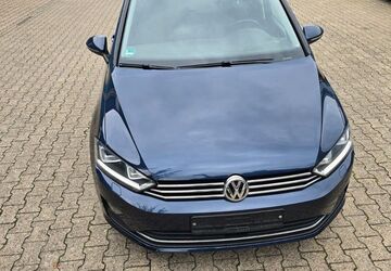 VW Golf 180.000 km 8.999 &euro; Aachen 52068