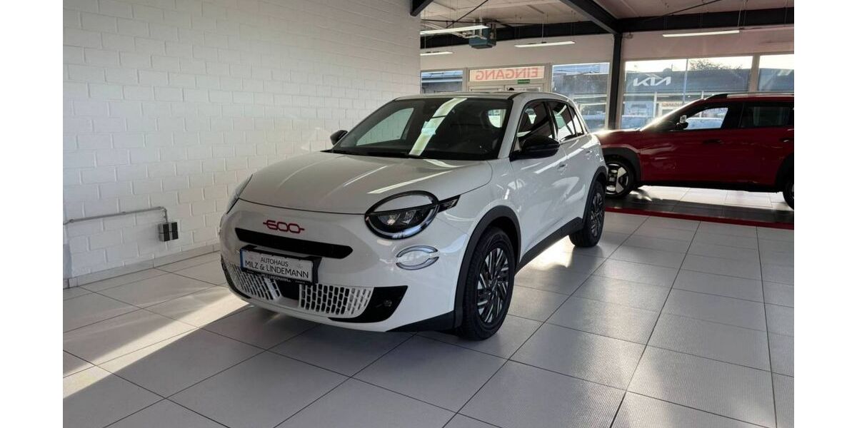 Fiat 600e 1.887 km 25.290 &euro; Jülich 52428