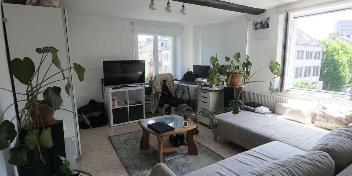 Etagenwohnung Aachen Burtscheid - 2 Zimmer, 80 m&sup2;, 520&euro; | Angebot:26975730