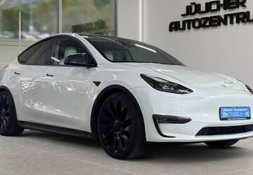 Tesla Model Y 80.000 km 29.990 &euro; Jülich 52428