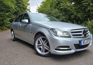 Mercedes-Benz C 220 128.000 km 12.000 &euro; Aachen 52074
