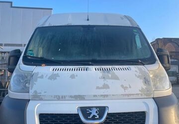 Peugeot Boxer 408.000 km 2.999 &euro; Aachen 52070