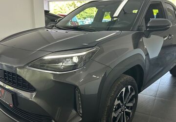 Toyota Yaris Cross 6.500 km 25.900 &euro; Stolberg 52224