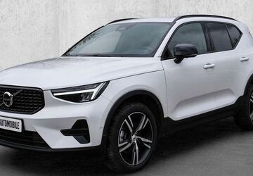 Volvo XC40 27.147 km 33.880 &euro; Aachen 52078