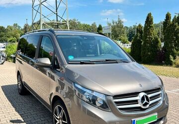 Mercedes-Benz V 220 189.000 km 32.700 &euro; Aachen 52146