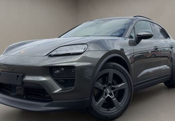Porsche Macan 9.900 km 91.200 &euro; Aachen 52068
