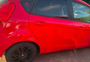 Ford Fiesta 194.590 km 1.800 &euro; Herzogenrath 52134