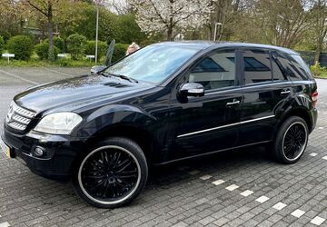 Mercedes-Benz ML 320 232.750 km 6.290 &euro; Aachen 52070