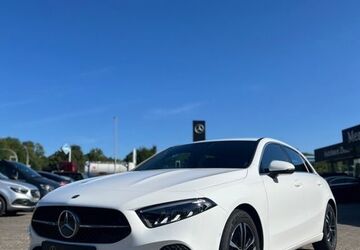 Mercedes-Benz A 180 8.780 km 31.500 &euro; Eschweiler 52249