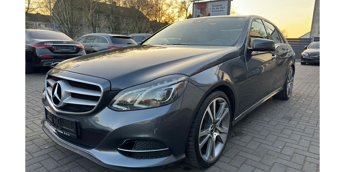 Mercedes-Benz E 300 195.300 km 17.500 &euro; Aachen 52078
