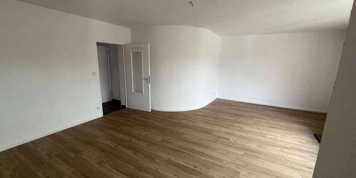 Etagenwohnung Aachen Aachen-Mitte - 3 Zimmer, 93 m&sup2;, 990&euro; | Angebot:26563565