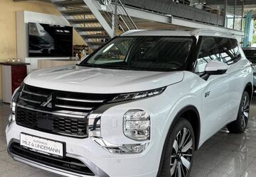 Mitsubishi Outlander 6.900 km 52.900 &euro; Übach Palenberg 52531