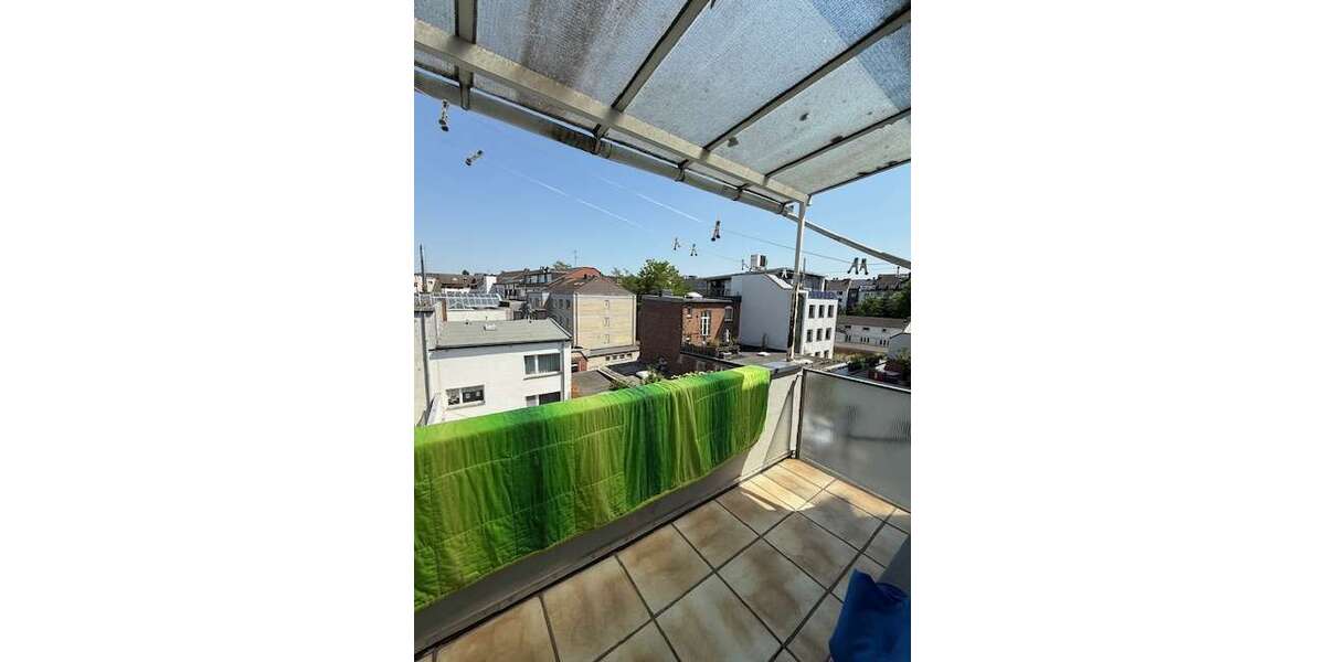 Etagenwohnung Aachen Aachen-Mitte - 3 Zimmer, 82 m&sup2;, 730&euro; | Angebot:26785759