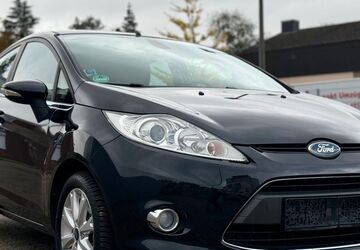 Ford Fiesta 61.771 km 4.999 &euro; Düren 52349