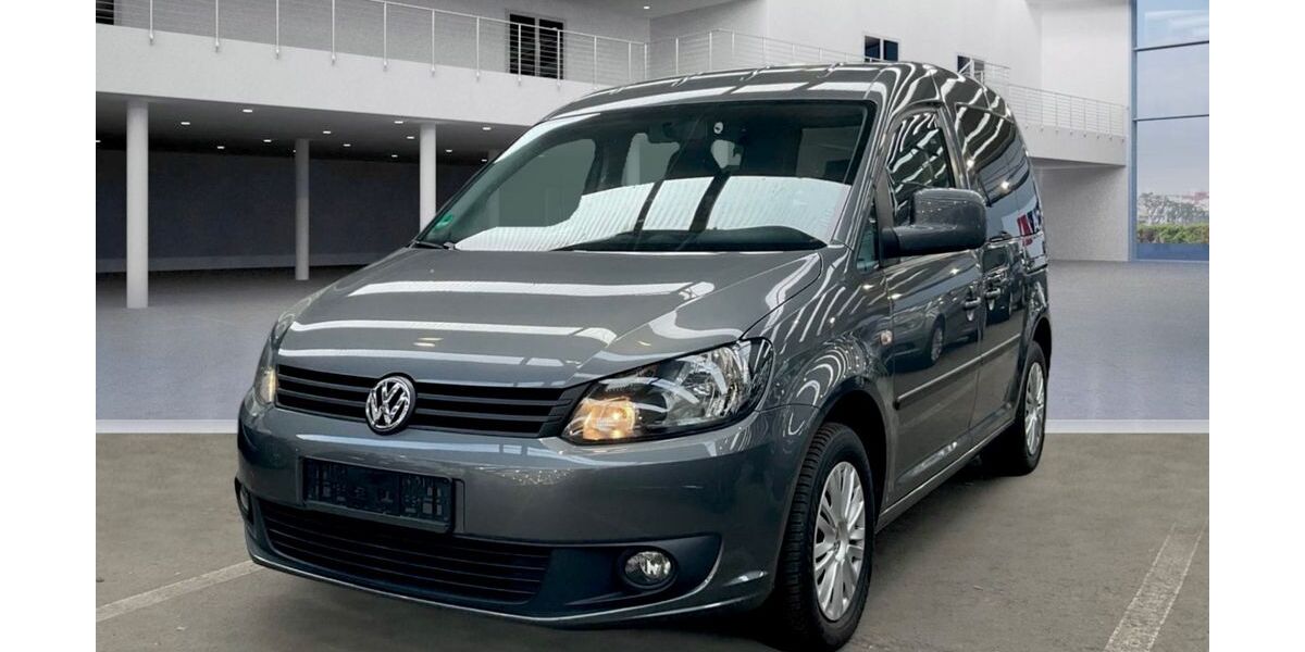 VW Caddy 118.000 km 10.900 &euro; Roetgen 52159