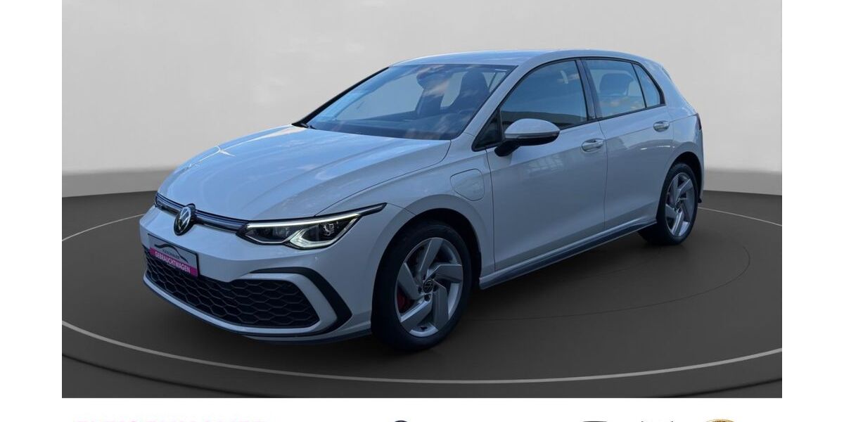 VW Golf 17.393 km 24.390 &euro; Aachen 52068
