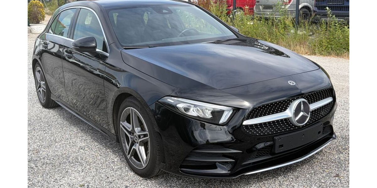 Mercedes-Benz A 180 42.000 km 20.980 &euro; Düren 52351