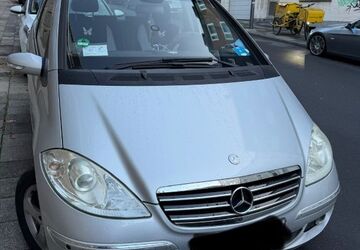 Mercedes-Benz A 170 219.387 km 3.200 &euro; Aachen 52064