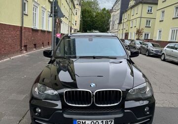 BMW X5 270.000 km 10.000 &euro; Aachen 52070