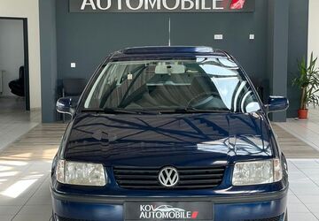 VW Polo 93.100 km 3.900 &euro; Übach-Palenberg 52531