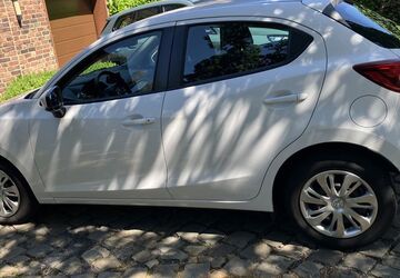 Mazda 2 100.000 km 7.900 &euro; Roetgen 52159