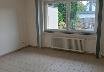 Wohnung Gangelt - 4 Zimmer, 135 m&sup2;, 1.350&euro; | Angebot:27539833