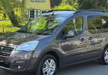 Peugeot Partner 150.000 km 7.550 &euro; Niederzier 52382